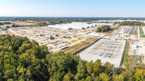 Building Prometheus: How Backend Aggregation Enables Gigawatt-Scale AI Clusters