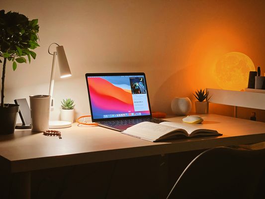 Revolutionizing Learning with Immersive AI