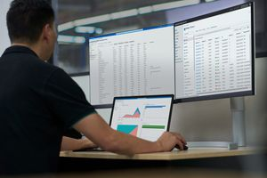 Microsoft Defender: Smart Containment Stops Exposed Privileged AD Domain Accounts