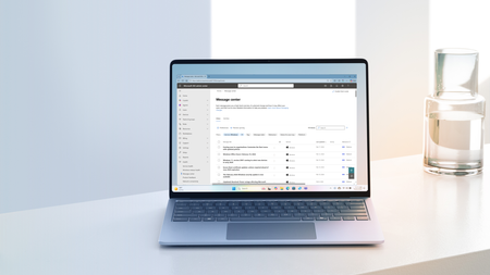 Personalize your Message center experience for Windows news