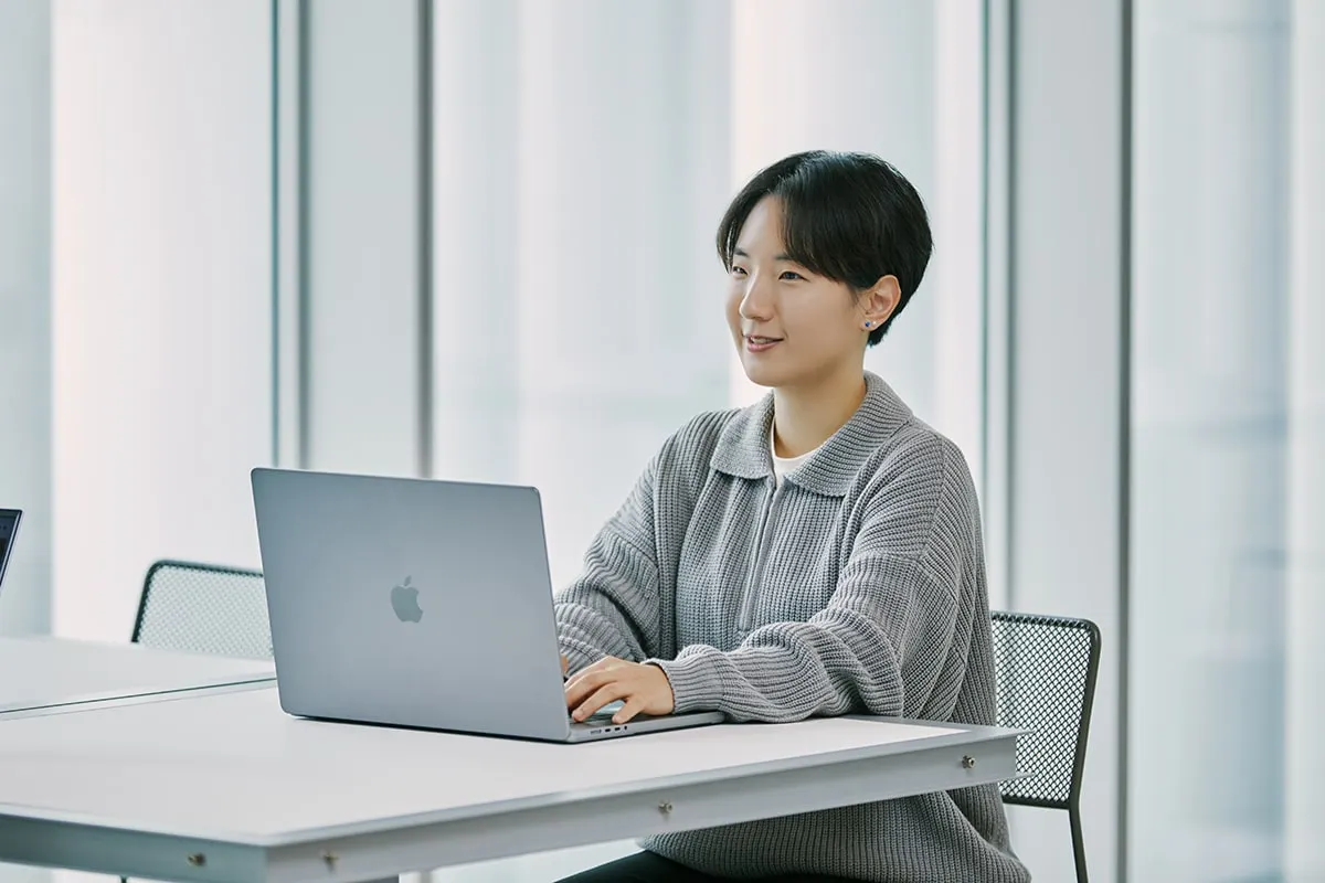 [Interview] Front-End | 통합조회&인증FE 이선아 님 인터뷰
