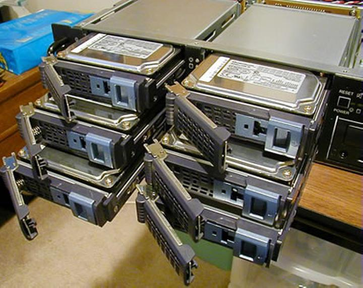 RAID 정리 2. RAID 구현 방법, 물리적 구성 방법 (하드웨어, 소프트웨어, 펌웨어 레이드)