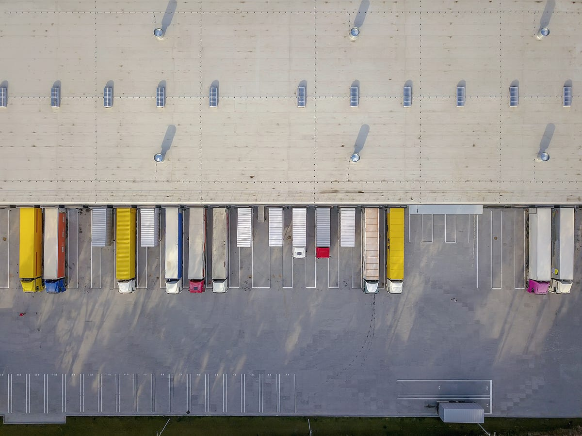 기계 학습 모델을 활용한 물류 입고 프로세스 최적화